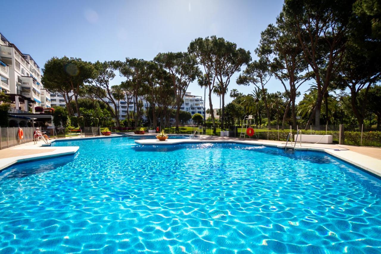Marbella Banus Suites - Bird Of Paradise Playas Del Duque Banus Suite Apartment Exterior foto