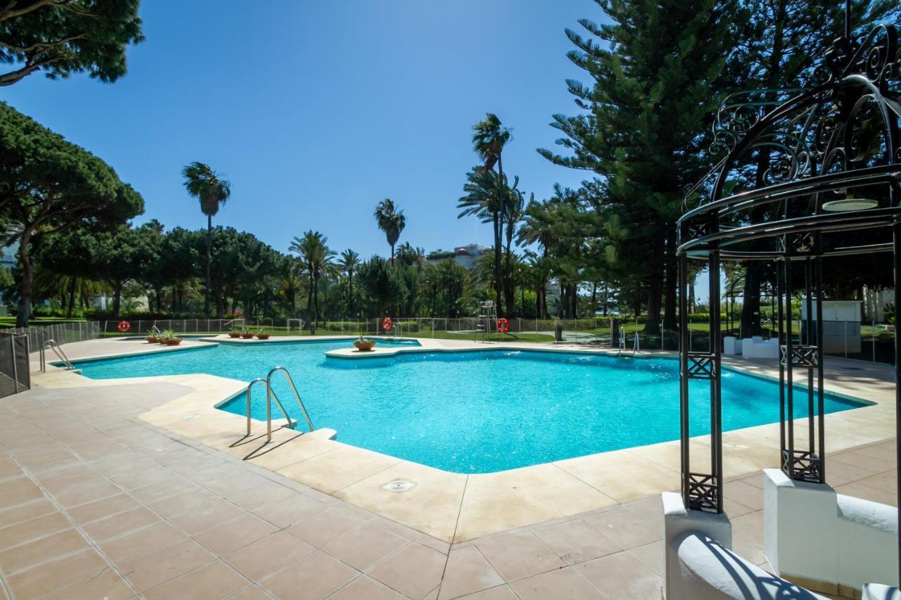 Marbella Banus Suites - Bird Of Paradise Playas Del Duque Banus Suite Apartment Exterior foto